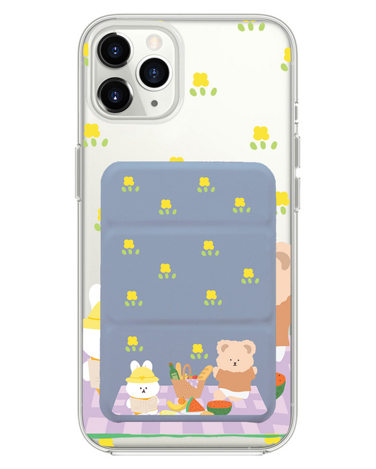 เคสพับสามทบแม่เหล็กสำหรับ iPhone - สี Picnic Lilac