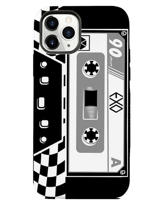 iPhone Rearguard Defender - เทปคาสเซ็ต EXO